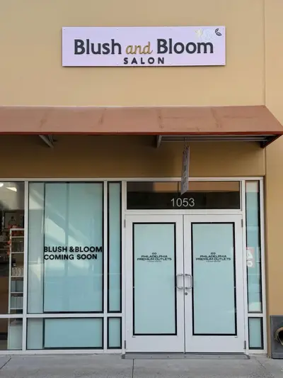 Building Signs Photo